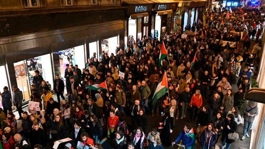 Shod za mir je bil množično obiskan (FOTODAMJ@N)