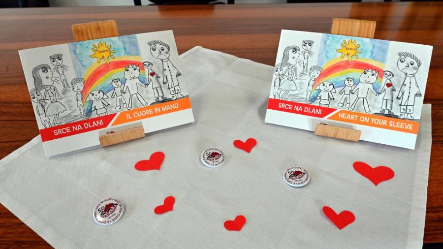 Priročnik Srce na dlani (FOTODAMJ@N)