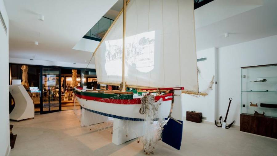 Najpomembnejši eksponat je batana s polkrožno krmo (NOVIGRAD - CITTANOVA)