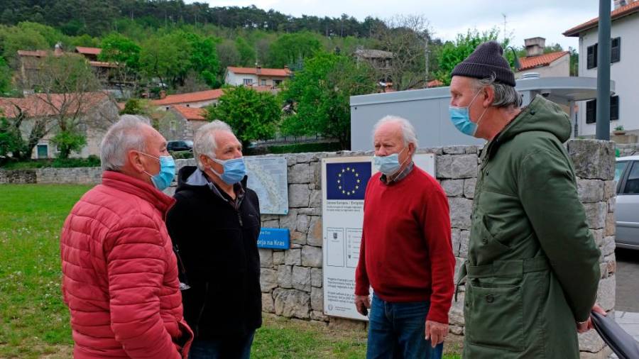 Milan Ravbar, Walter Milič ter Albin in Ivan Škabar (FOTODAMJ@N)