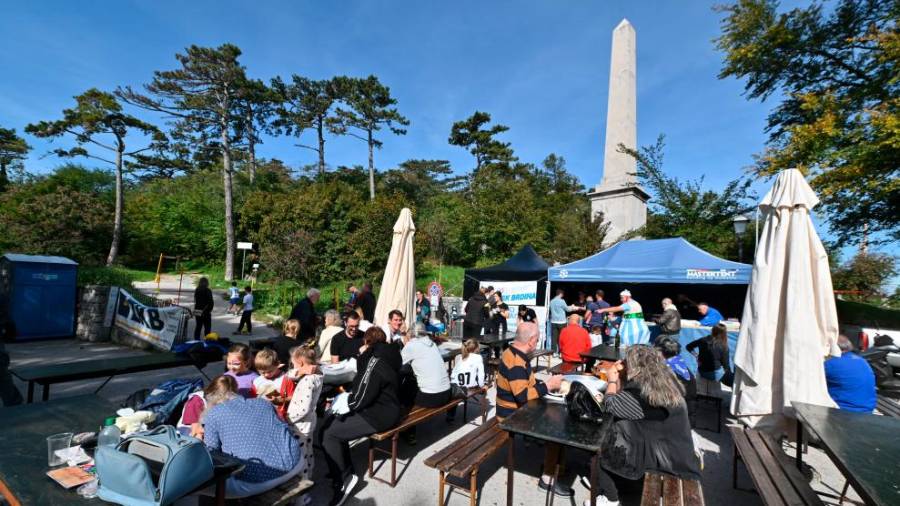 Stojnica SK Brdina na openskem koncu Napoleonske ceste (FOTODAMJ@N)