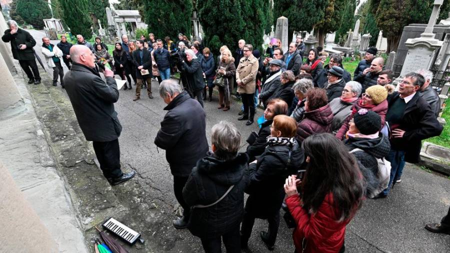 Svečanost pred grobnico Stanka Vuka in družine Tomažič na pokopališču pri Sveti Ani (FOTODAMJ@N)