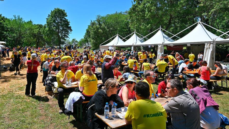 Pohod se je zaključil v dolini Kohišče, kjer so prostovoljci SK Devin poskrbeli za topel obrok (FOTODAMJ@N)