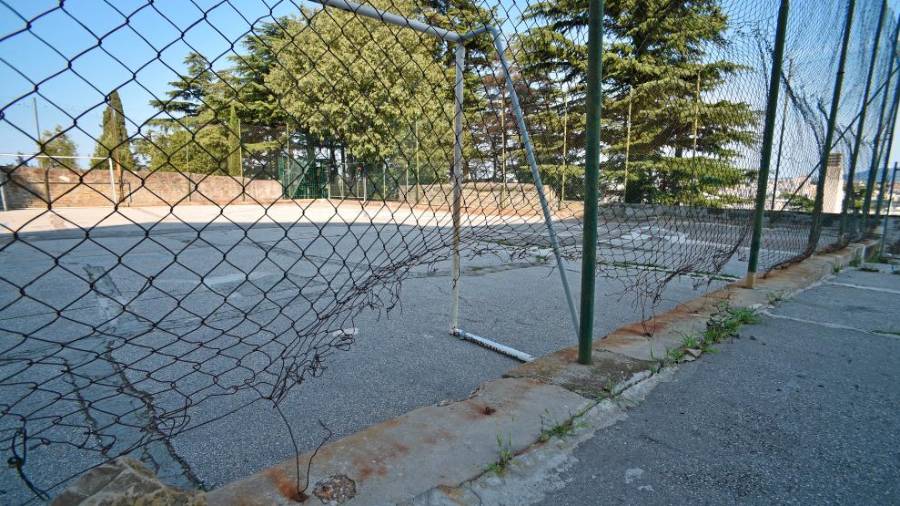 Igrišče ob cerkvi bi bilo idealno za mlade (FOTODAMJ@N)