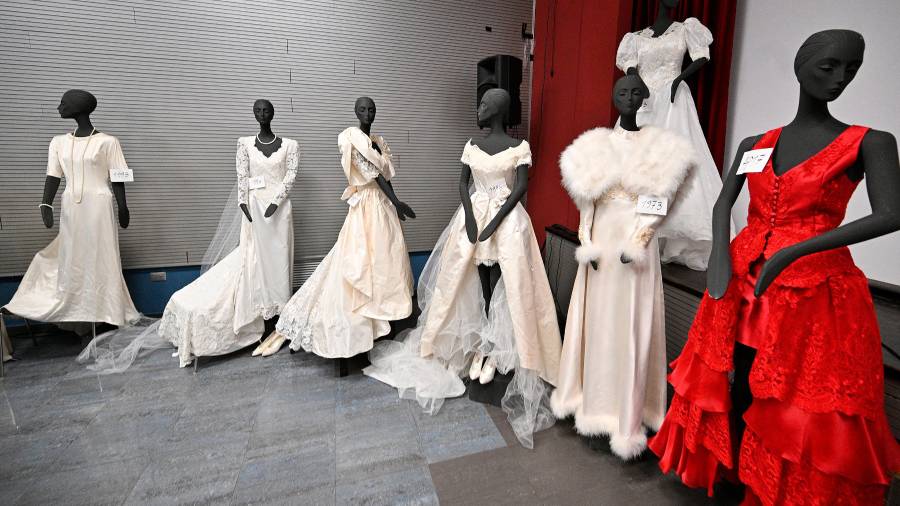 Razstava poročnih oblek Adriane Cibic (FOTODAMJ@N)