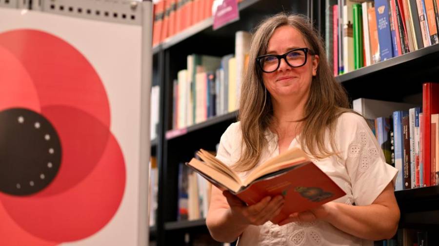 Knjižničarka Alenka Hrovatin (FOTODAMJ@N)