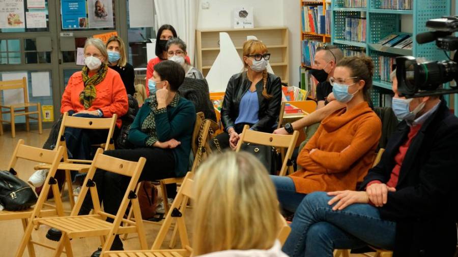 Lažni miti dvojezičnega otroštva