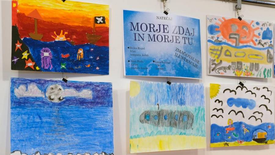 Nekatere razstavljene risbe (FOTODAMJ@N)