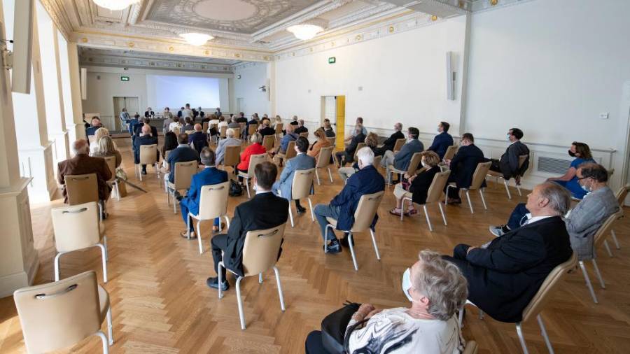 Dvorana je bila polna (FOTODAMJ@N)