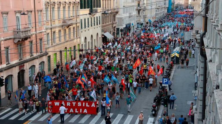 Na shodu za delavce Wärtsile več kot 12.000 ljudi (foto)