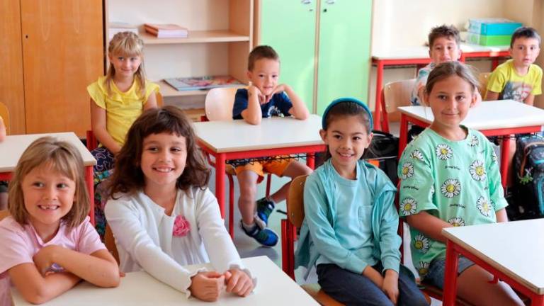 V slovenskih vrtcih bo več otrok