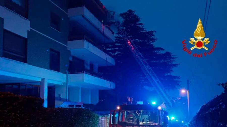 $!Prizorišče požara (GASILCI)