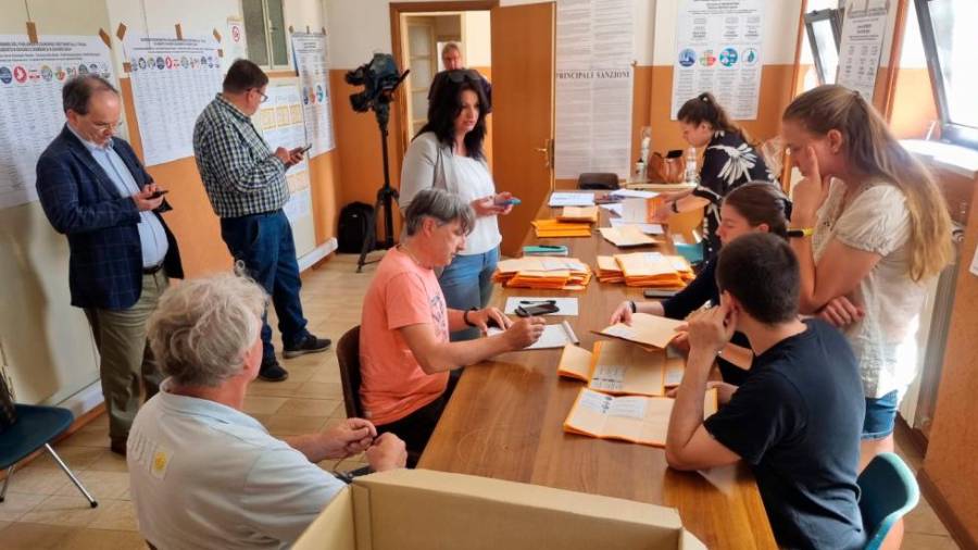 $!Štetje glasov na Repentabru (FOTODAMJ@N)