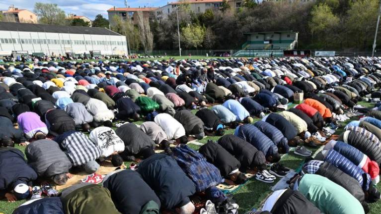 V Trstu 2000 muslimanov praznovalo bajram