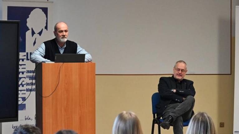 Od kod in zakaj se podajajo na pot