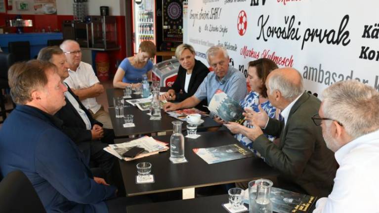 Humar na Koroškem obiskala oba kraja protislovenskih izpadov