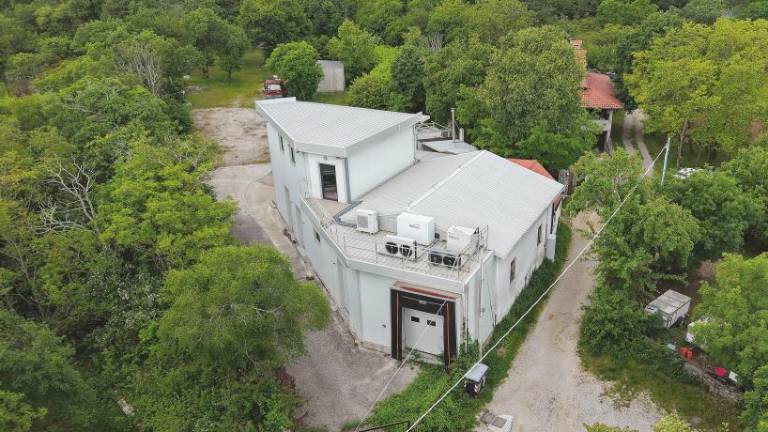Tržaška občina kupila proseško klavnico