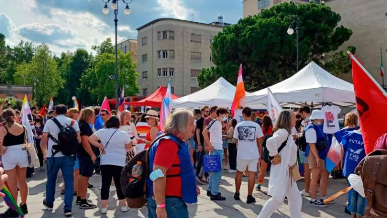 Parada ponosa prispela na skupni trg obeh Goric (foto in video)