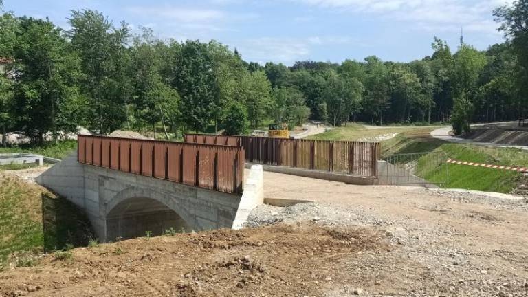 Nov park v dolini Korna nared do konca leta