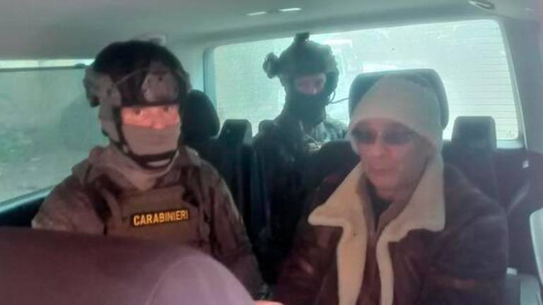 Aretirali mafijskega šefa Mattea Messino Denara