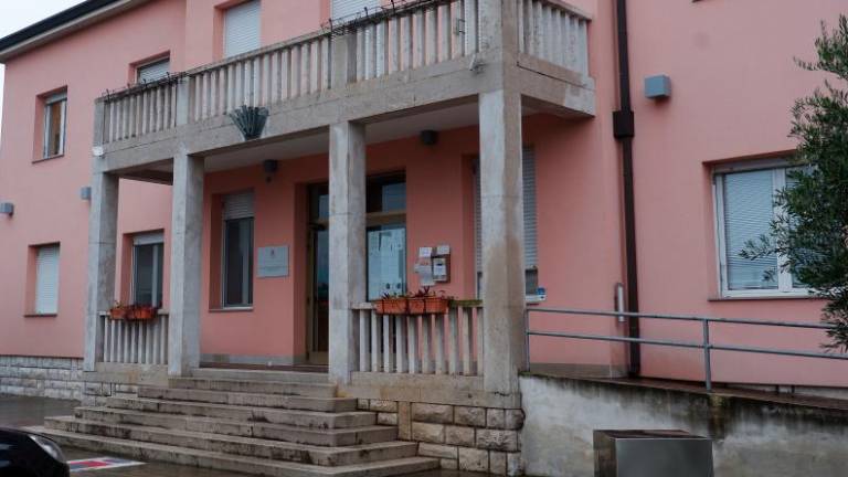 Za javno razsvetljavo odslej skrbi samo eden