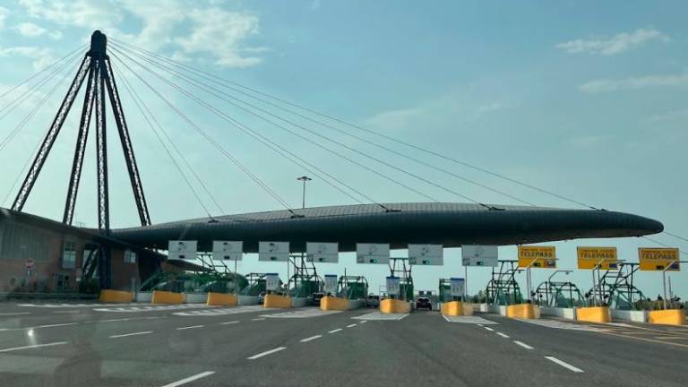 V ponedeljek in torek ponoči zaprt avtocestni izvoz pri Latisani