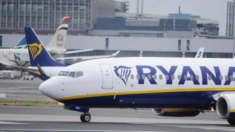 Ryanairova flota bo za dva meseca popolnoma prizemljena