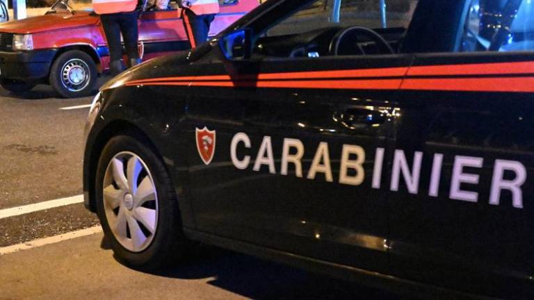 Aretirali moškega, ki je nadlegoval sosede