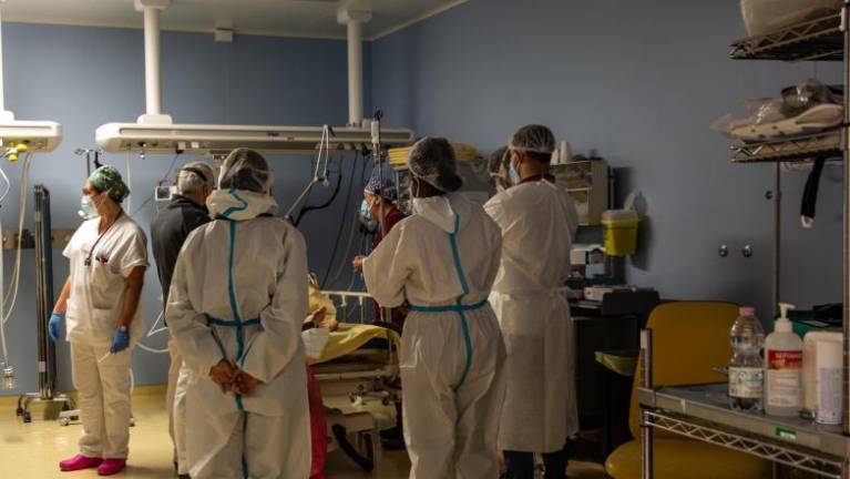 Zdravstveni delavci italijanske vojske na pomoč v Sloveniji