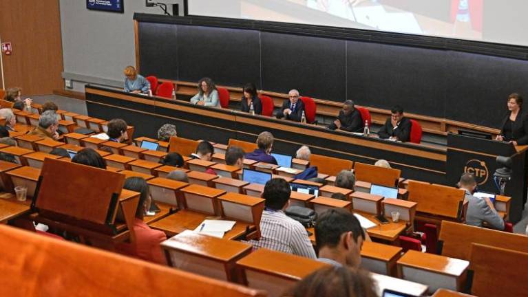 Kako je Abdus Salam oral znanstveno ledino v Trstu