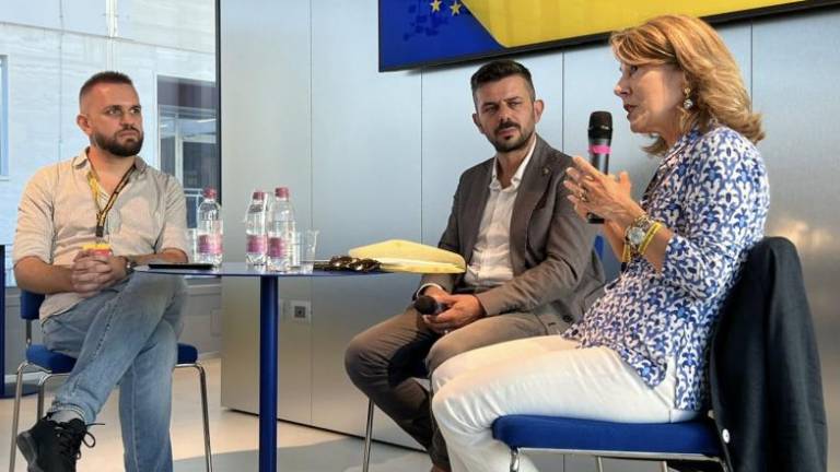 Šest avtorskih pogledov na Sočo v besedi in filmu