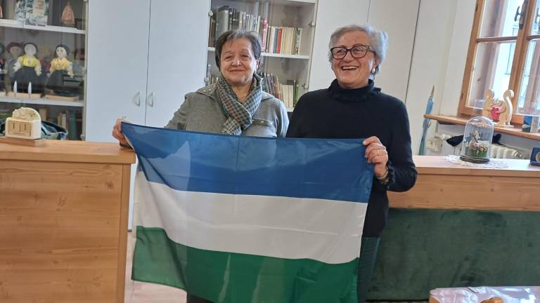 »Ladinske zastave opozarjajo na nas«