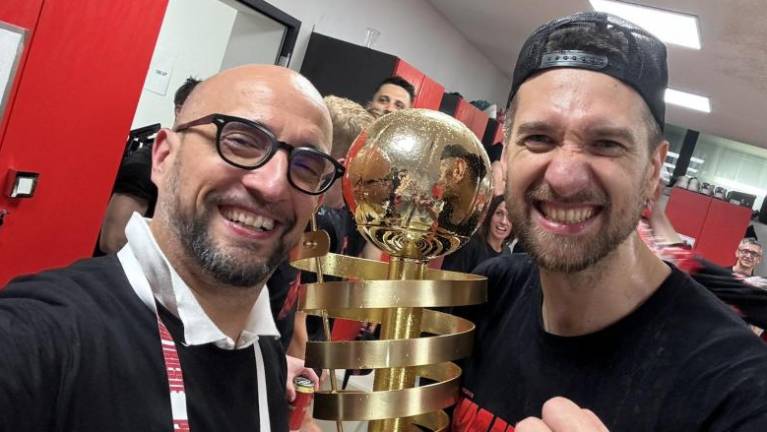 »Enkratno doživetje je, da lahko dvigneš pokal pred domačimi navijači«