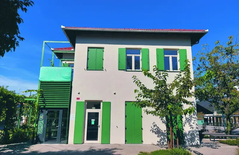 Po letu dni je vrata zaprla še Super Osmica