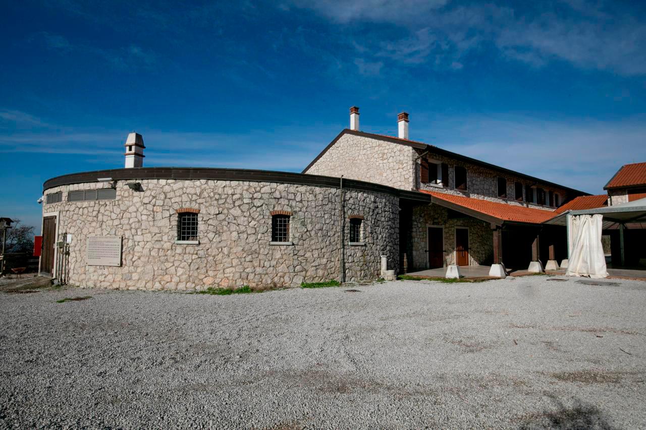 Sprejemni center Gradina išče novega upravitelja