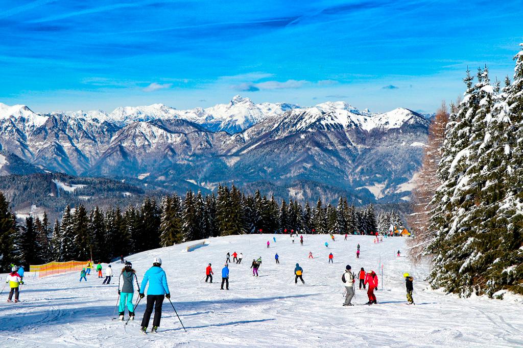 Na Cerknem kljub krajši sezoni letos več smučarjev