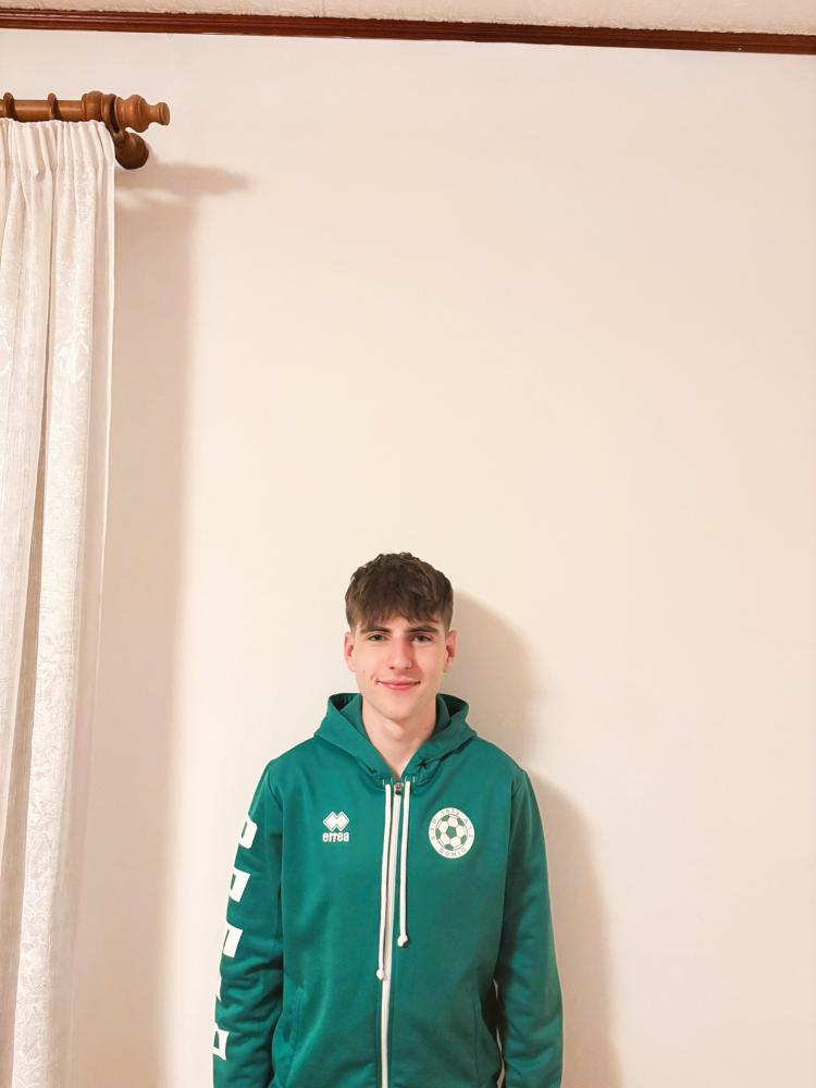 Jari Cocevari, vratar Domia, ki ima rad glasbo in potovanja