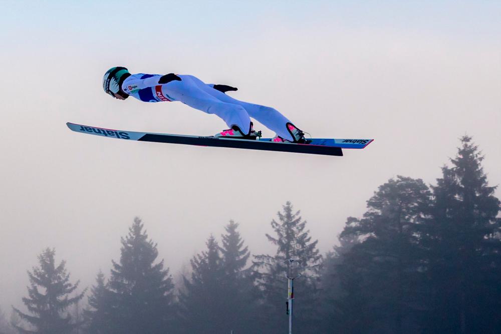 Nika Prevc v Engelbergu za las ob zmago