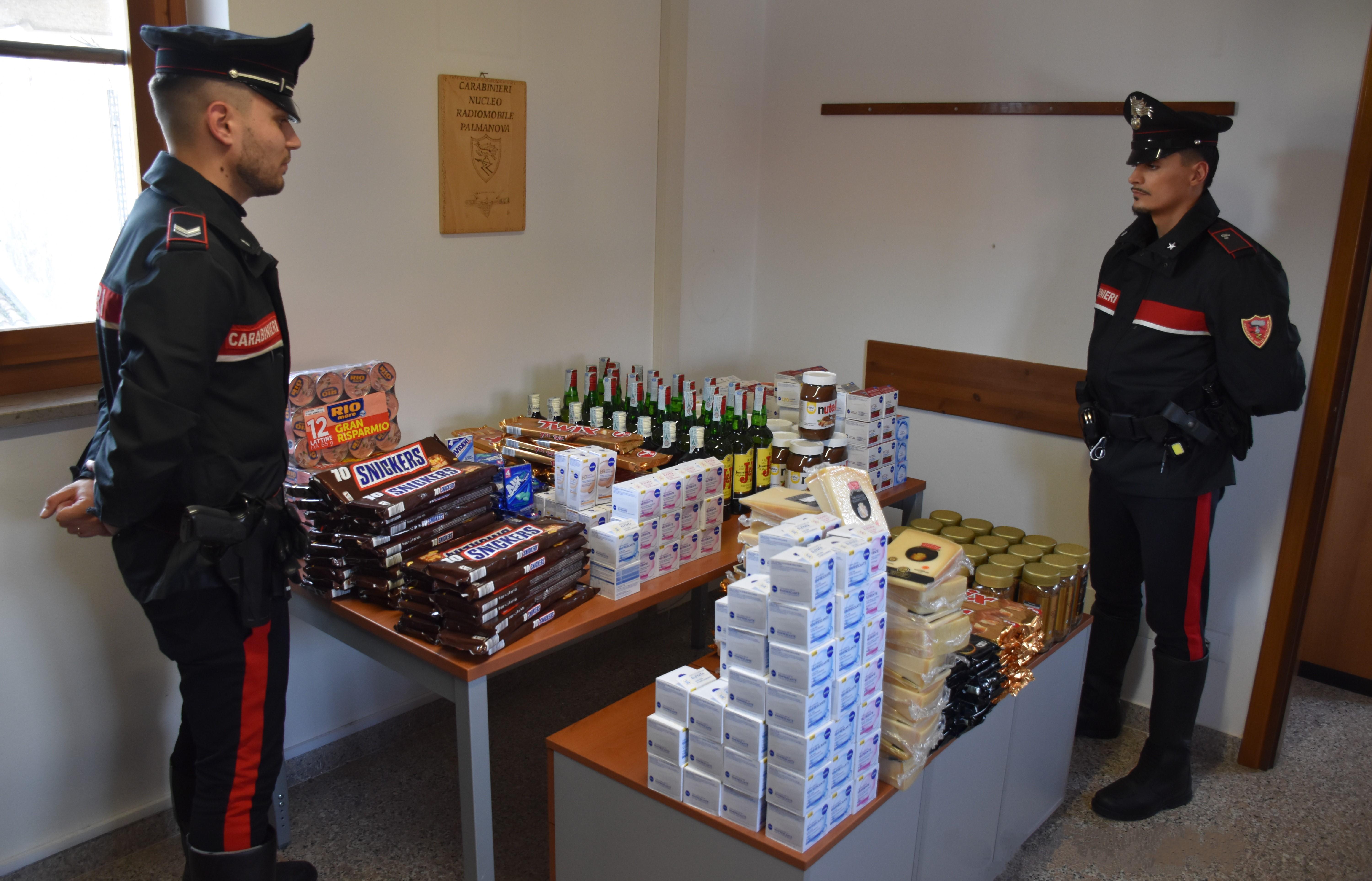 Za večje količine hrane, alkohola in kozmetike nista znala pojasniti izvora