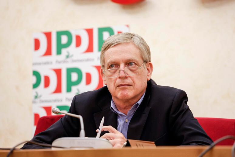Predlogu o slovenskem parlamentarnem predstavništvu ne kaže nič dobrega