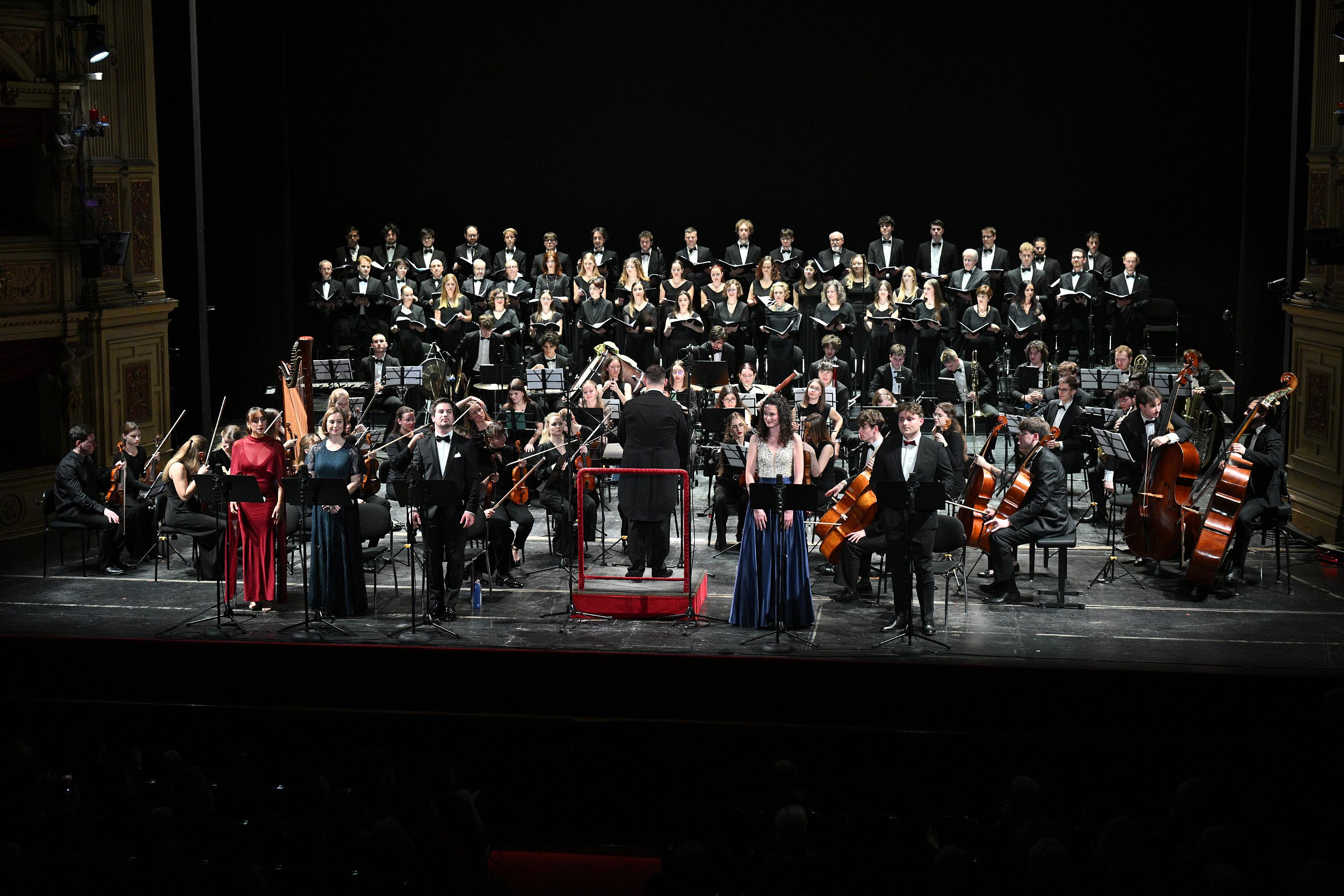 Zlatorog napolnil tržaški Verdi