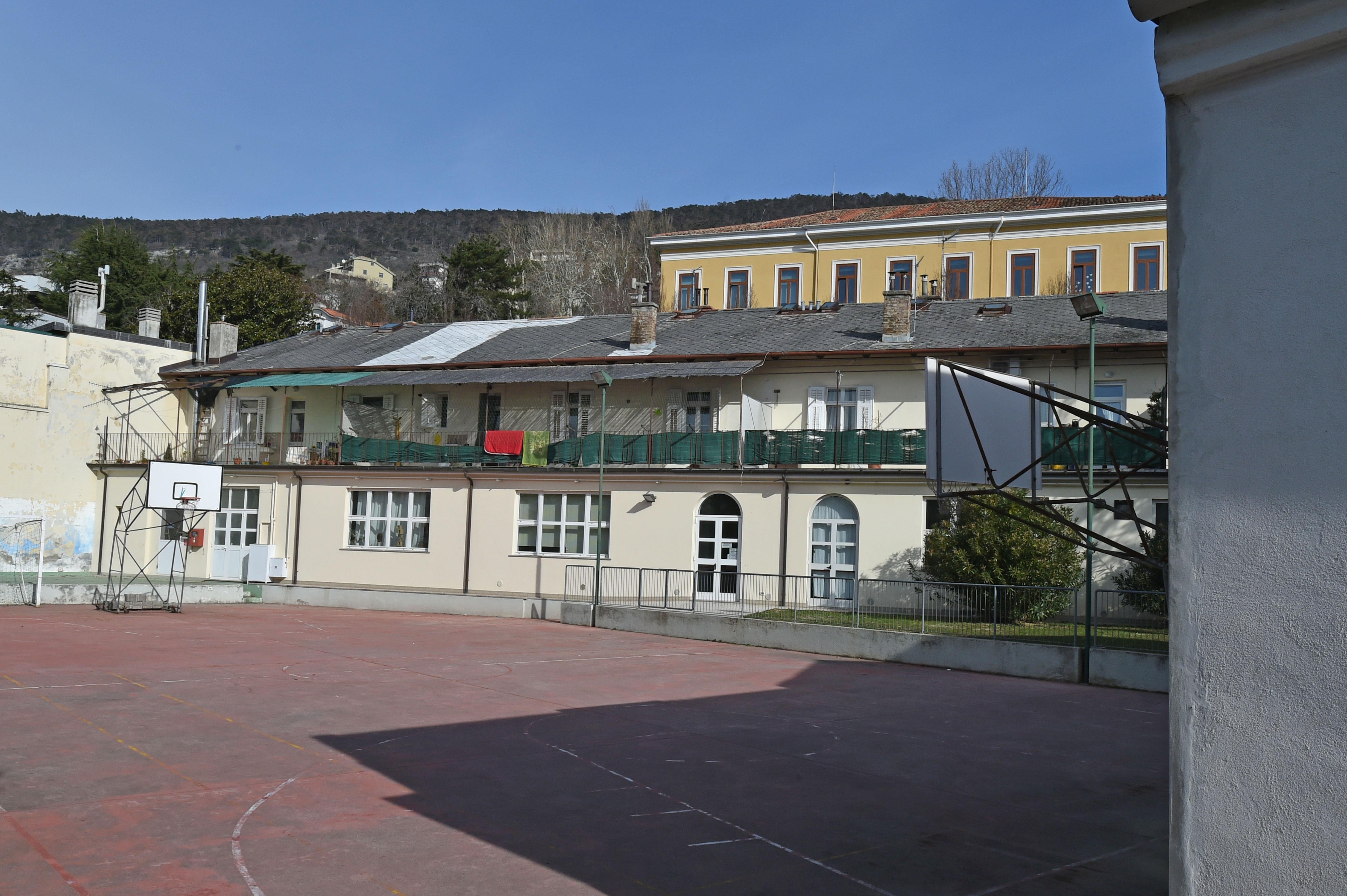 Sedež SKD Barkovlje tik pred prodajo