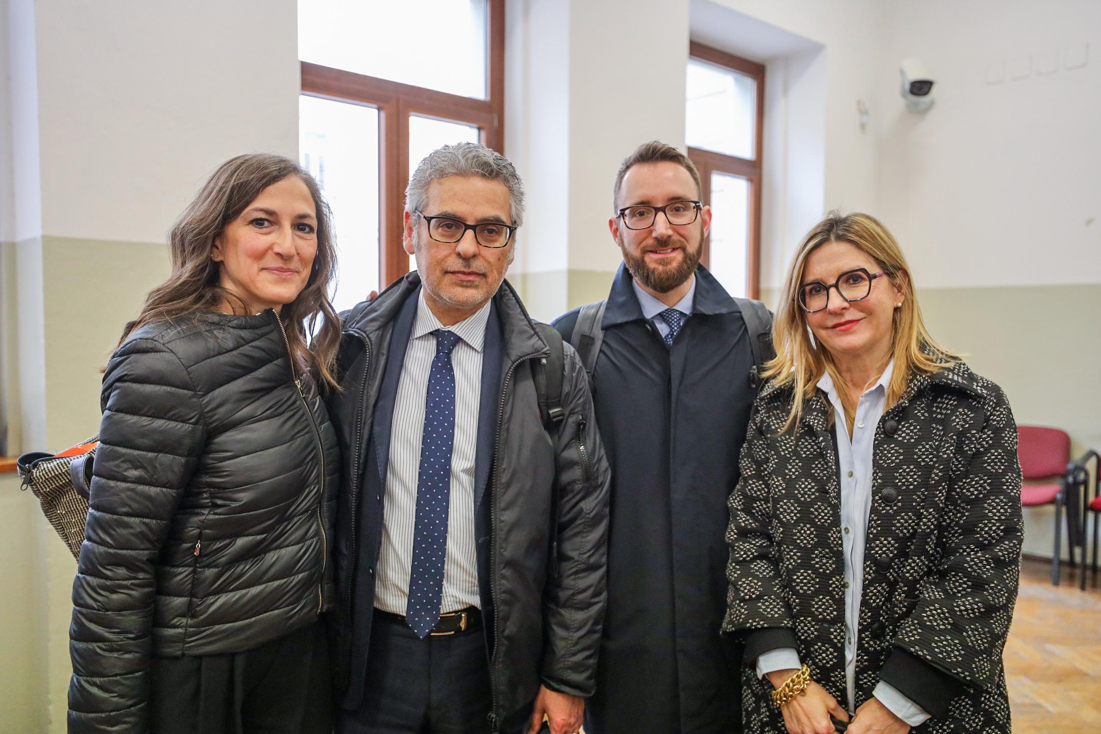 Psička Nina bo morala počakati na novi narok