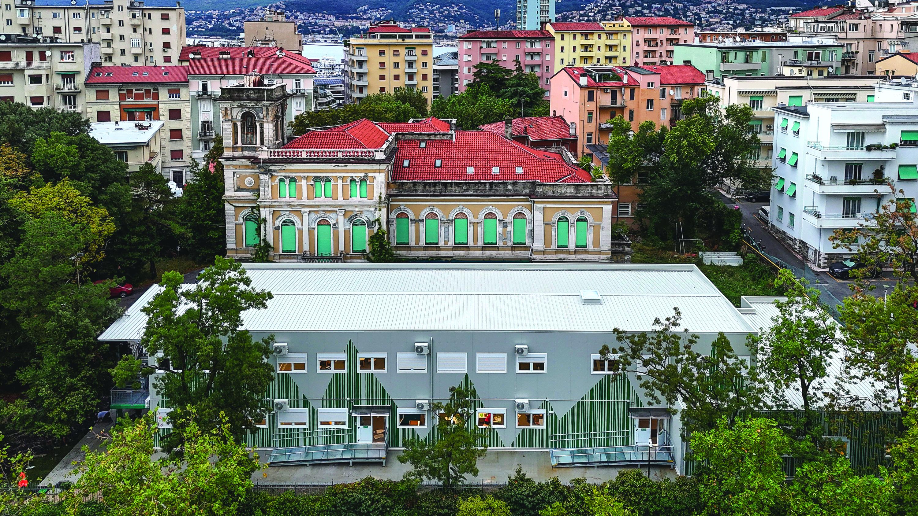 V jaslih malo manj, v vrtcih pa malo več vpisanih