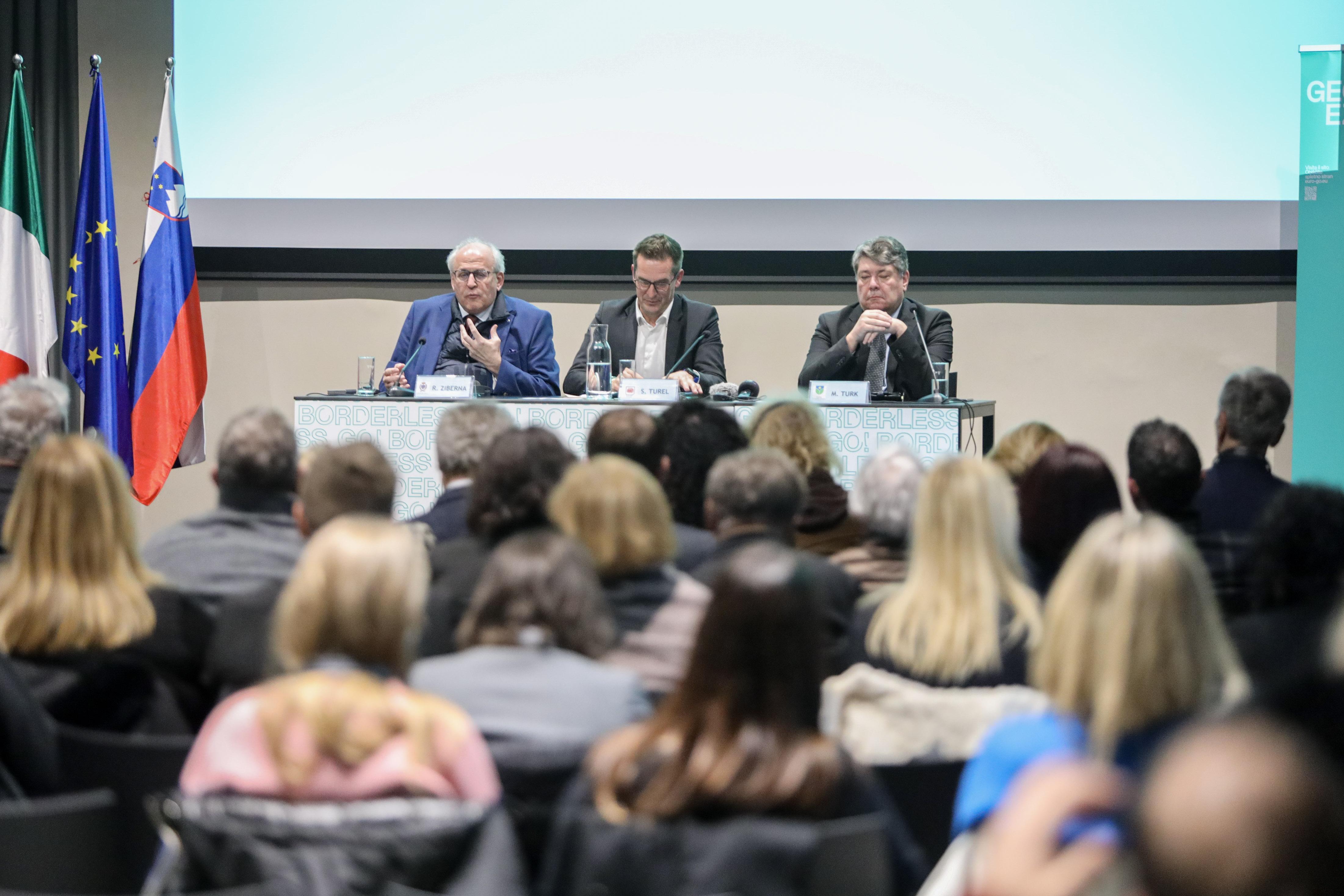 Prebivalce treh občin vabijo k razpravi o učinkih EPK