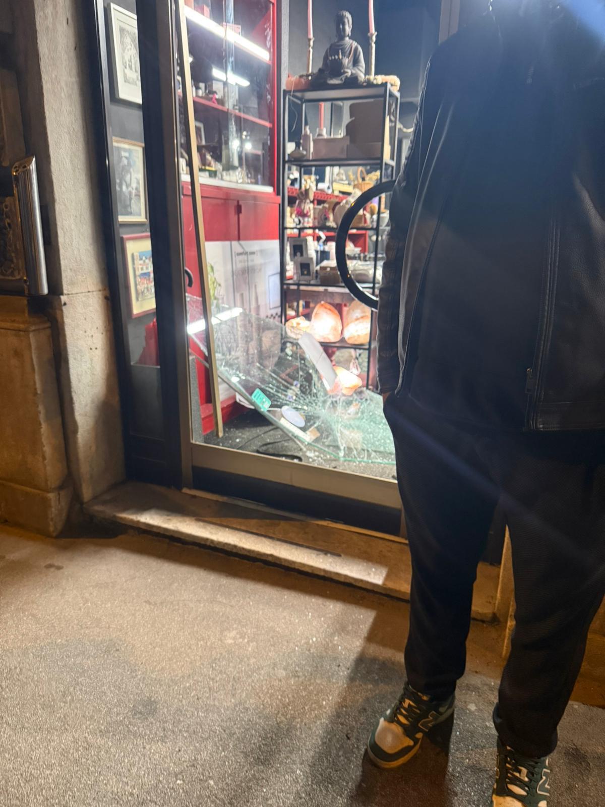 Poskus tatvine ustavili sosedje