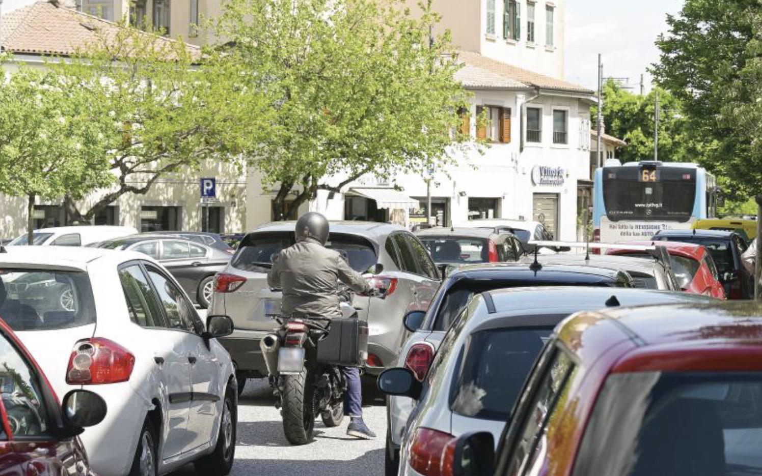 Iščejo rešitve za prometne muke