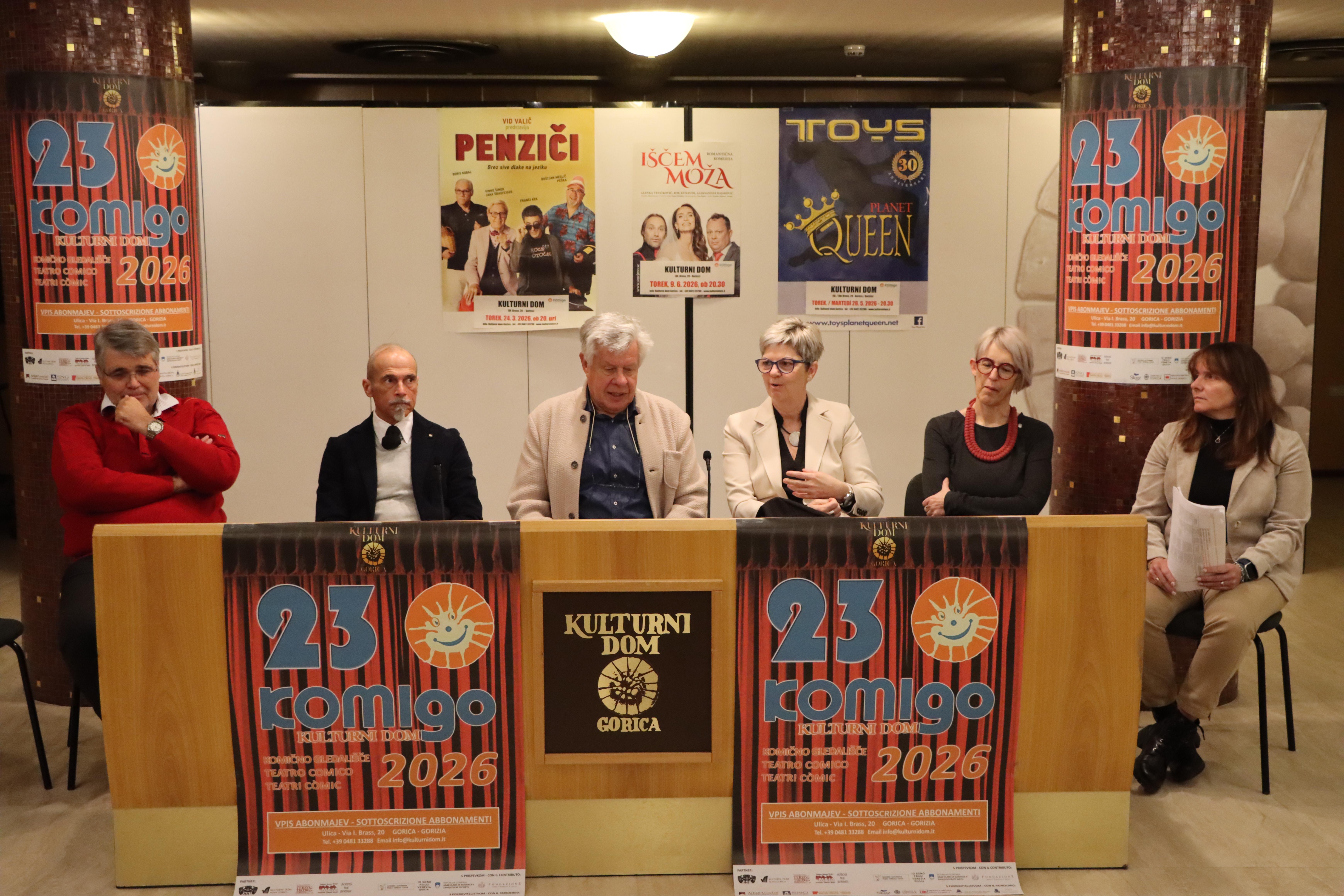 Komigo še naprej krepi večjezičnost in čezmejne stike