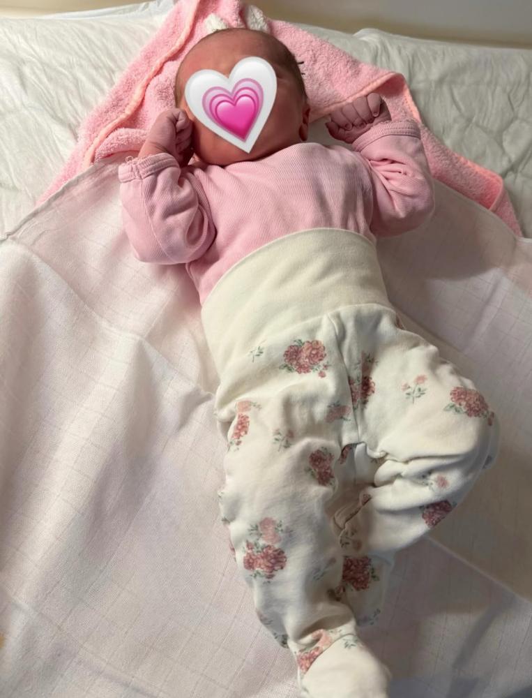 Luka Dončić in Anamaria Goltes pozdravila drugo hčerko