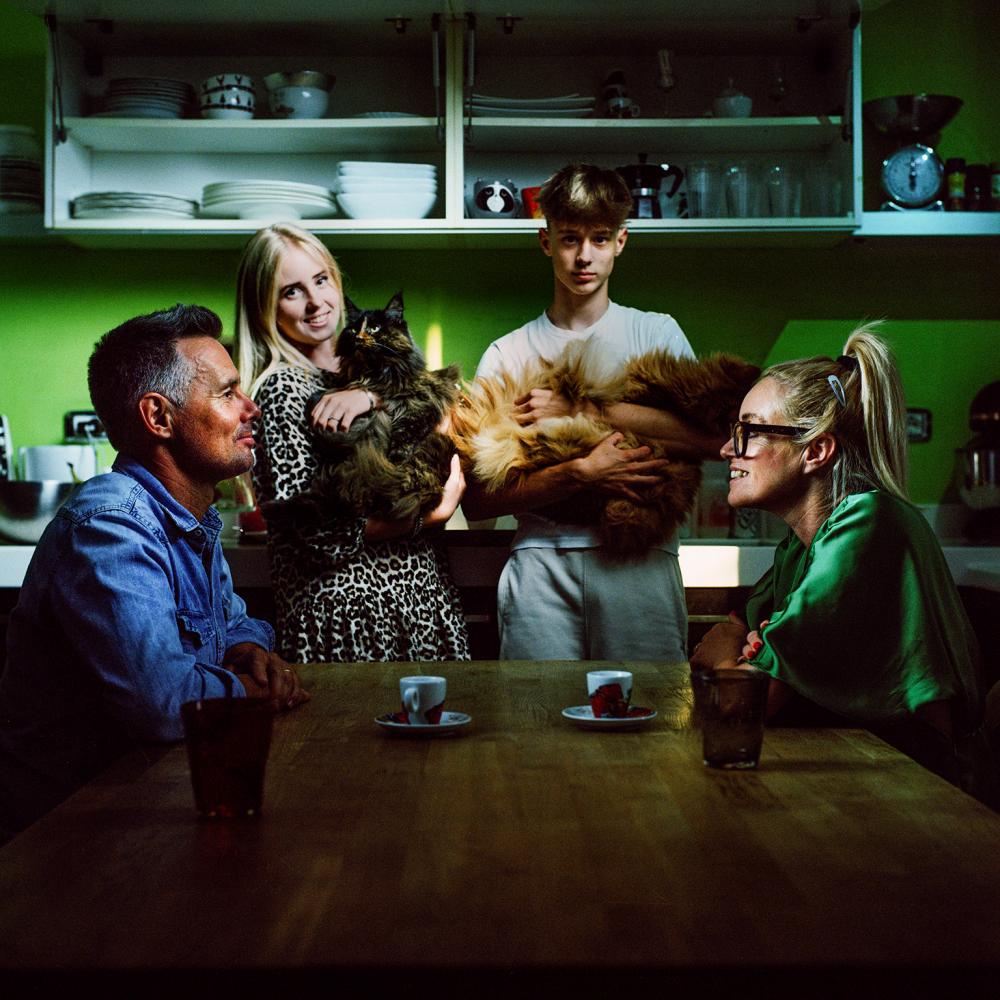 Zgodbe goriških družinv objektivu Mete Krese